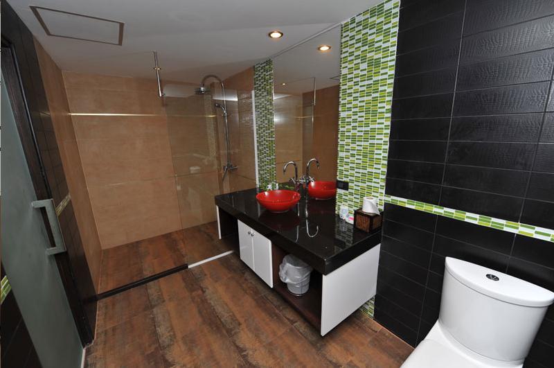 Le Parrots-Inn Bãi biển Jomtien Ngoại thất bức ảnh